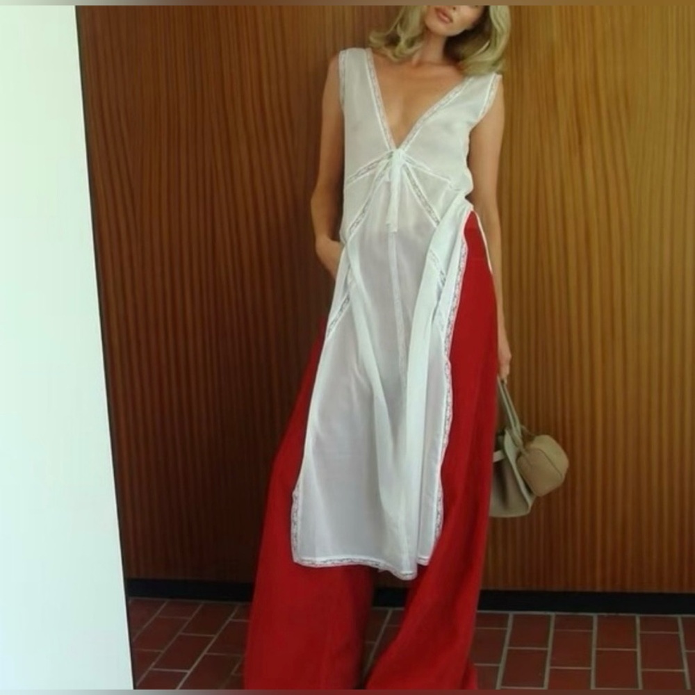 Women’s Maxi Dress with White Lace